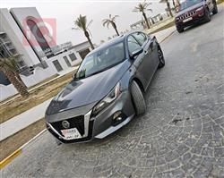 نیسان ئەلتیما